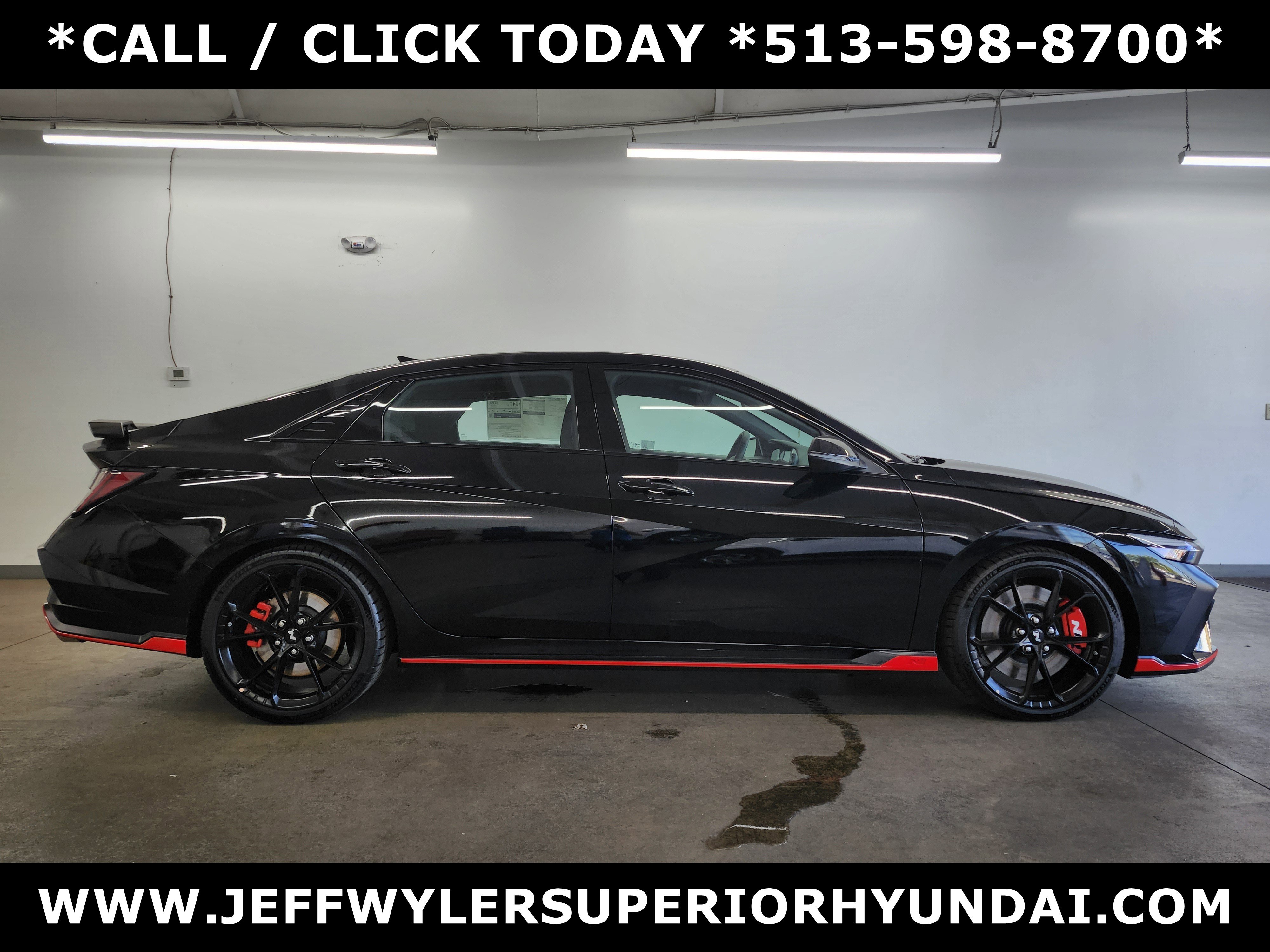 New 2025 Hyundai Elantra N image 2