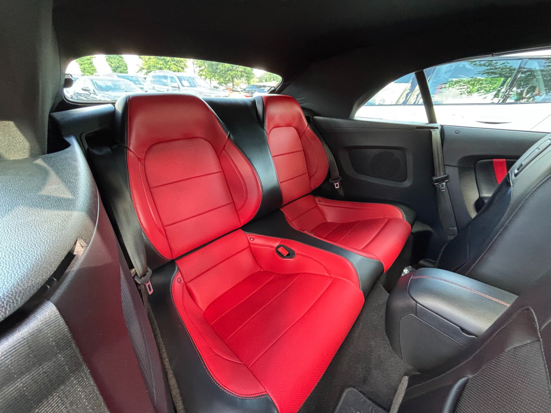 Used 2020 Ford Mustang GT Premium w/ Equipment Group 401A RWD image 28