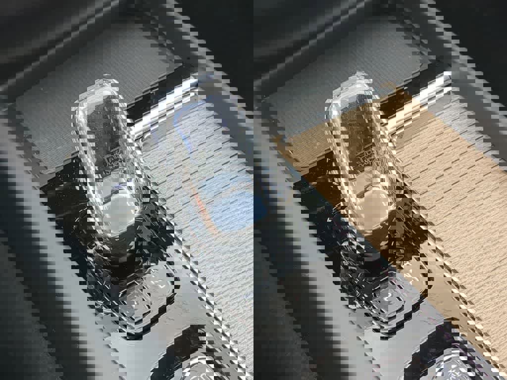 New 2026 Volvo XC60 T8 Plus w/ Protection Package Premier image 31