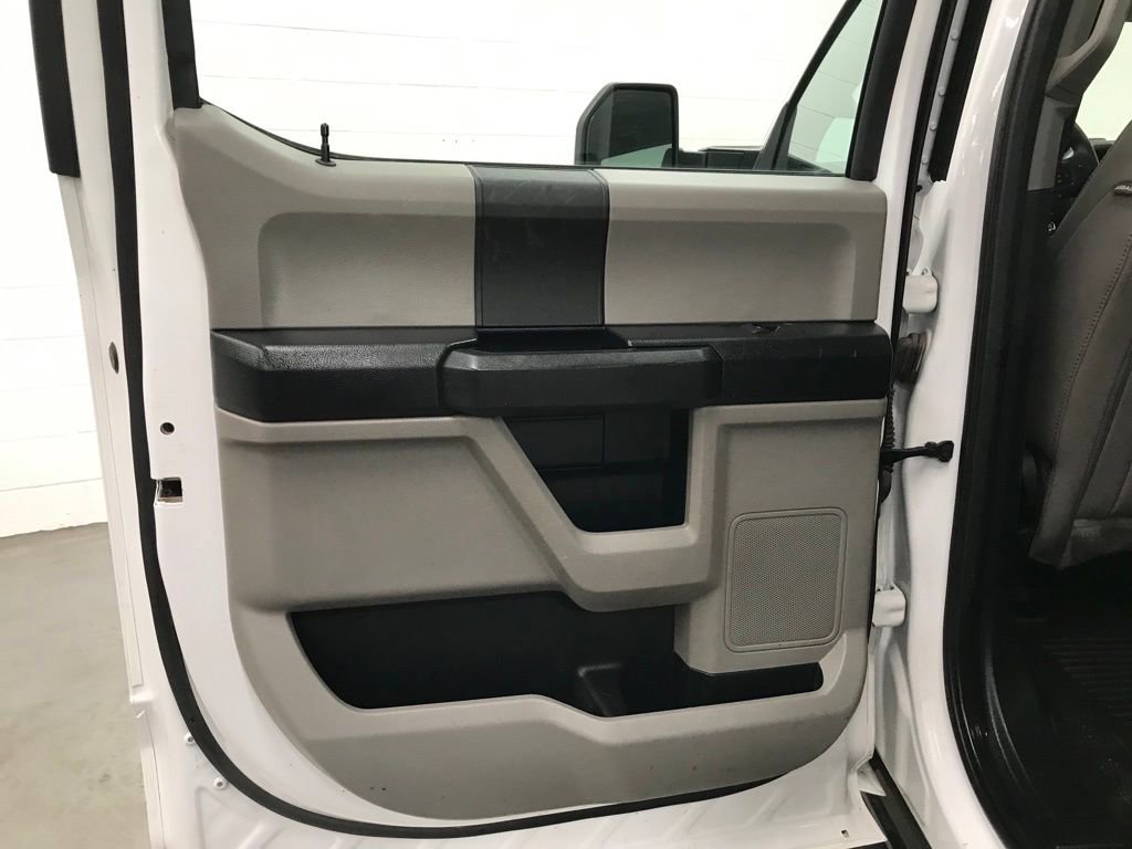 Used 2020 Ford F250 XL w/ Power Equipment Group image 21