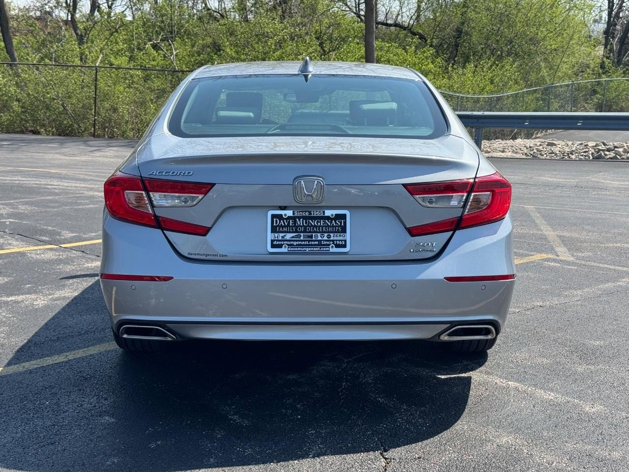 Used 2019 Honda Accord Touring image 4