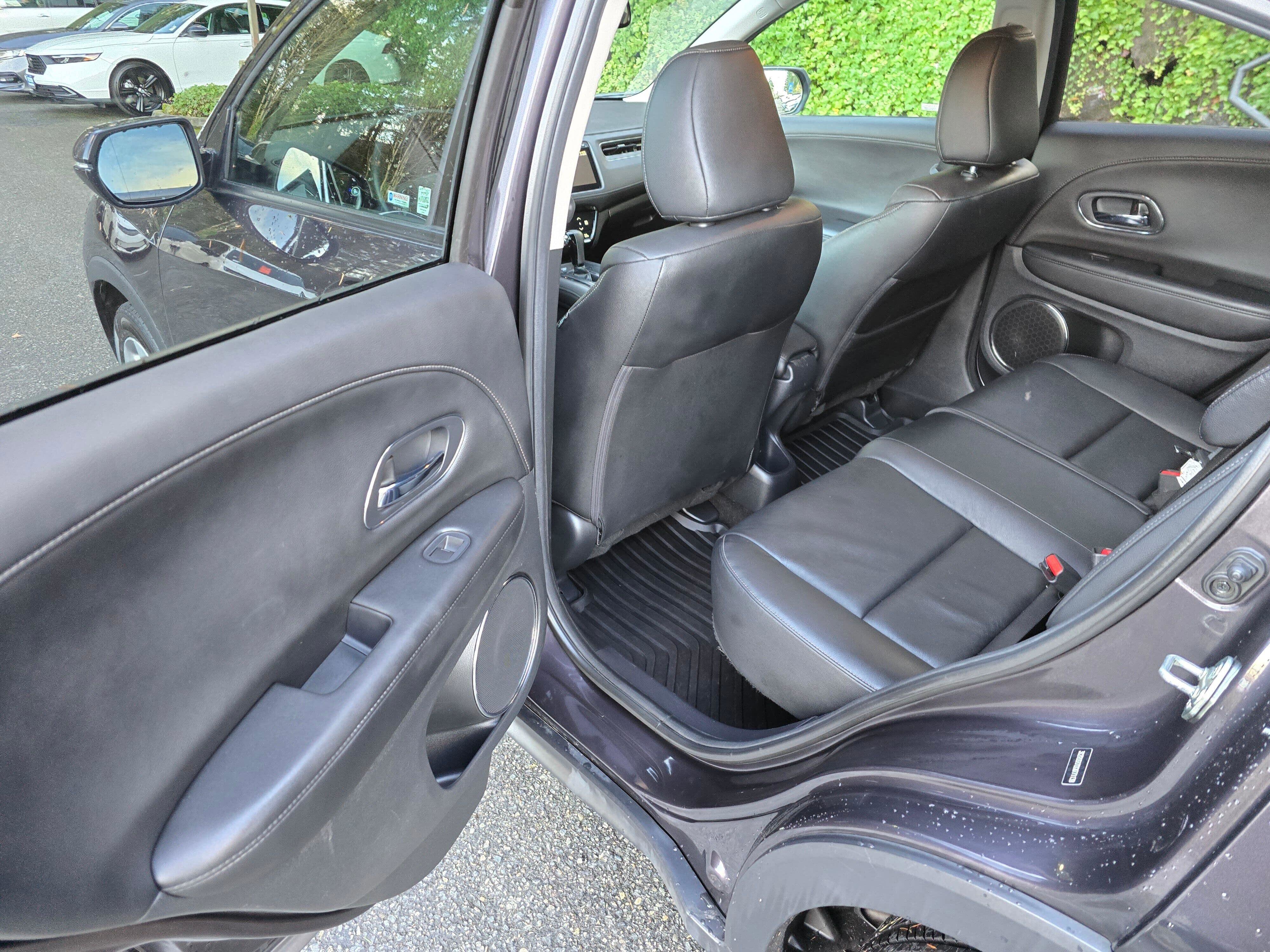 Used 2016 Honda HR-V EX-L image 14