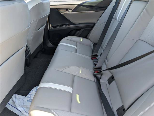 New 2026 Toyota Camry SE image 14