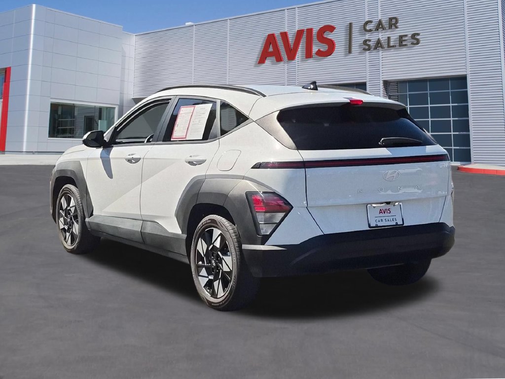 Used 2025 Hyundai Kona SEL FWD image 9