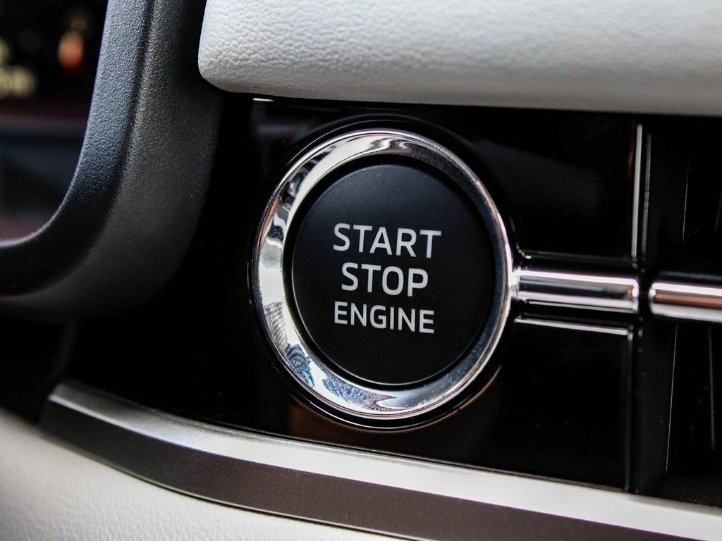 New 2025 Mitsubishi Outlander SE AWD/4WD image 30