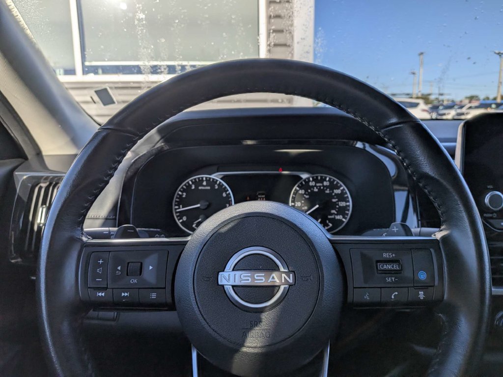 Used 2024 Nissan Pathfinder SV FWD image 20