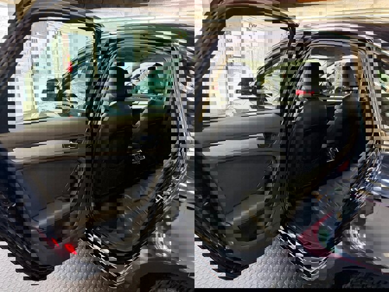 Used 2009 Audi A4 2.0T Premium Plus image 34