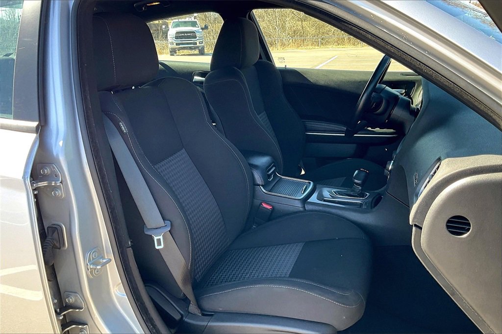 Certified 2023 Dodge Charger GT image 7