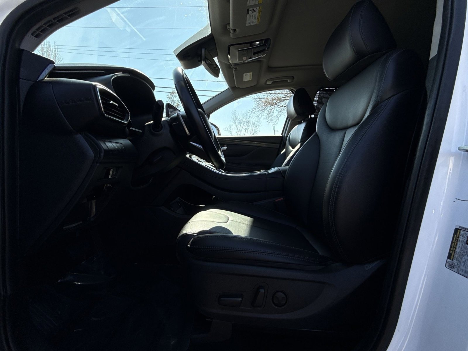 Certified 2023 Hyundai Santa Fe SEL w/ Premium Package image 13