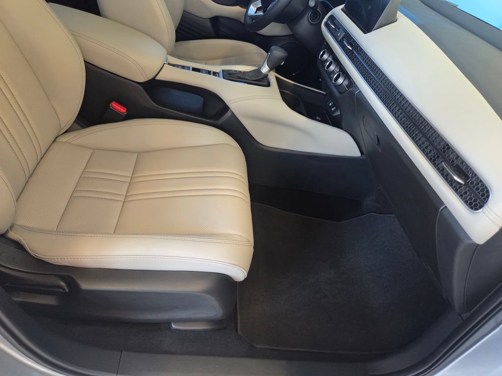 Certified 2027 Honda HR-V EX-L image 21