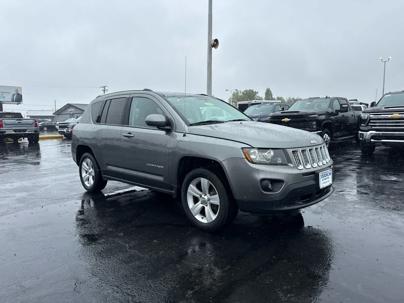 Used 2014 Jeep Compass Latitude FWD image 7