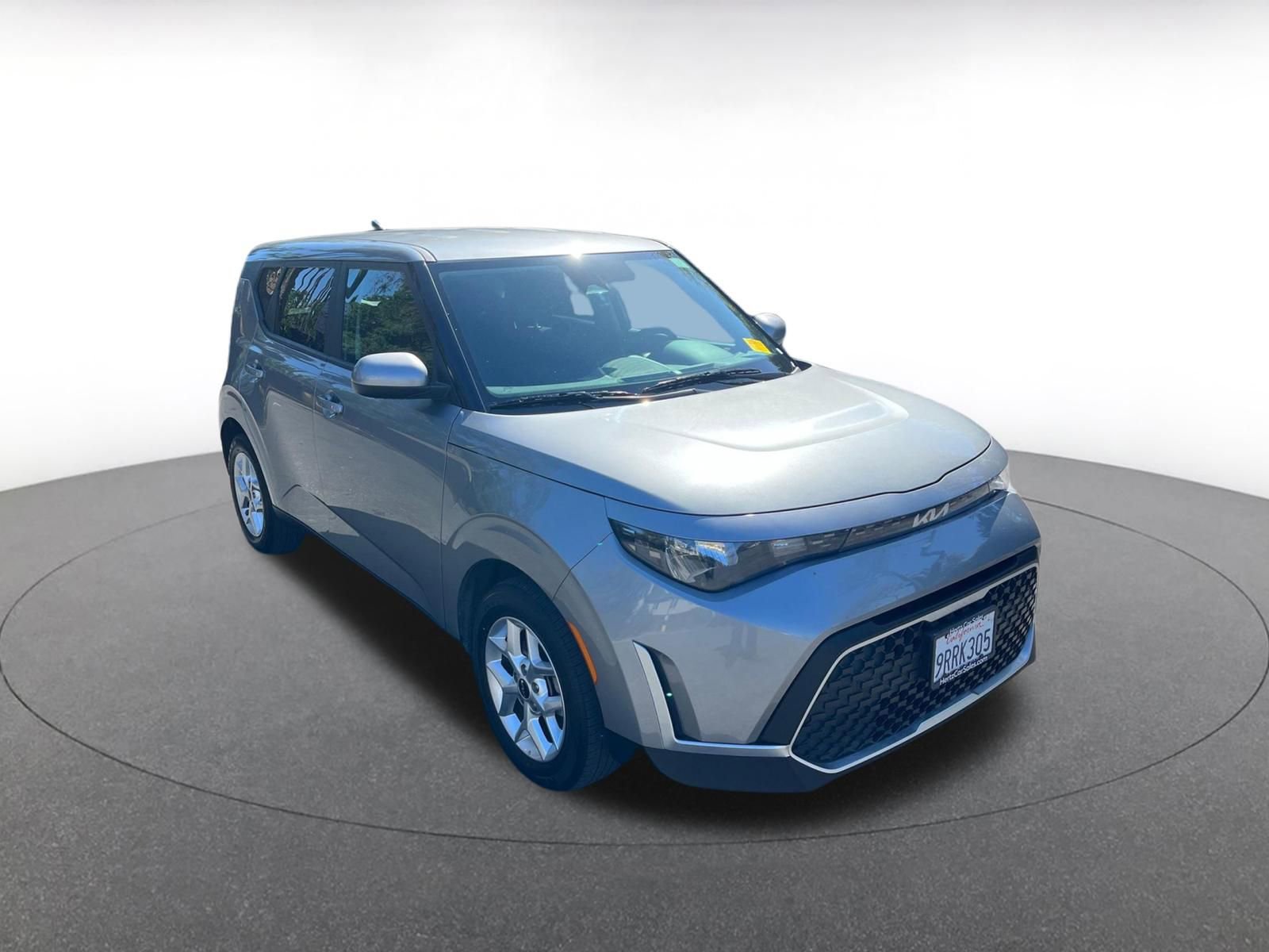 Used 2025 Kia Soul LX w/ LX Technology Package image 1