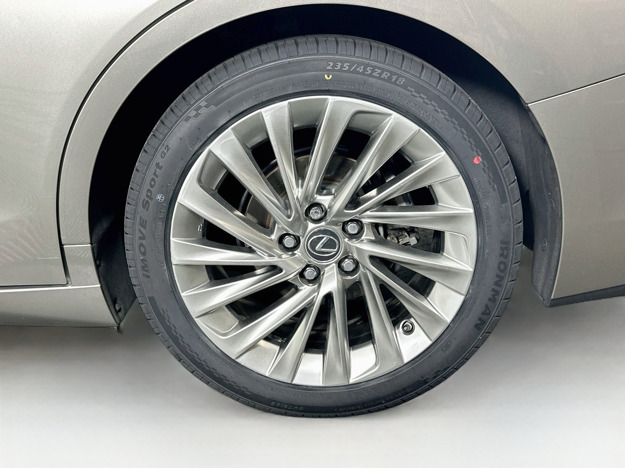 Used 2021 Lexus ES 350 w/ Accessory Package 2 FWD image 11