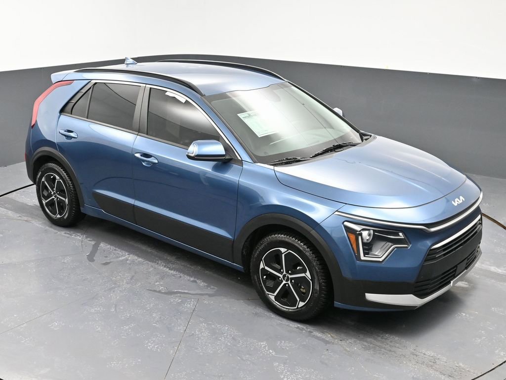Used 2023 Kia Niro EX image 42