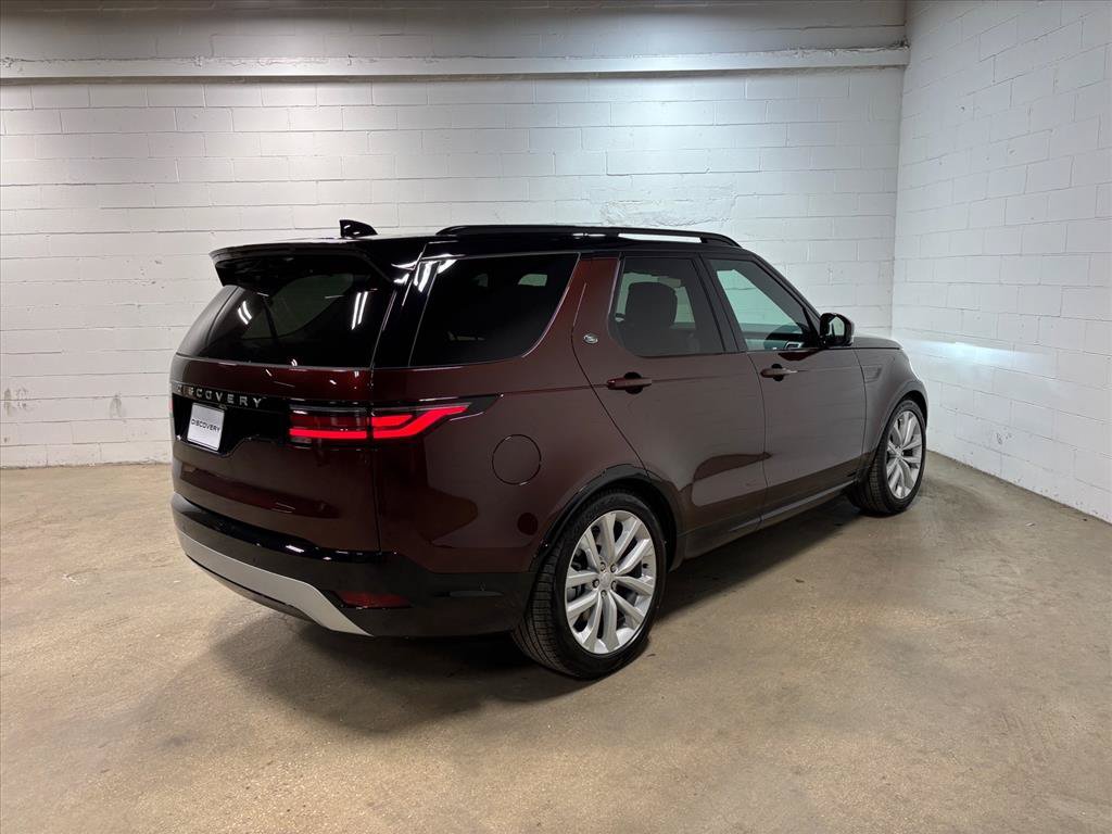 New 2026 Land Rover Discovery Limited Edition AWD/4WD image 6