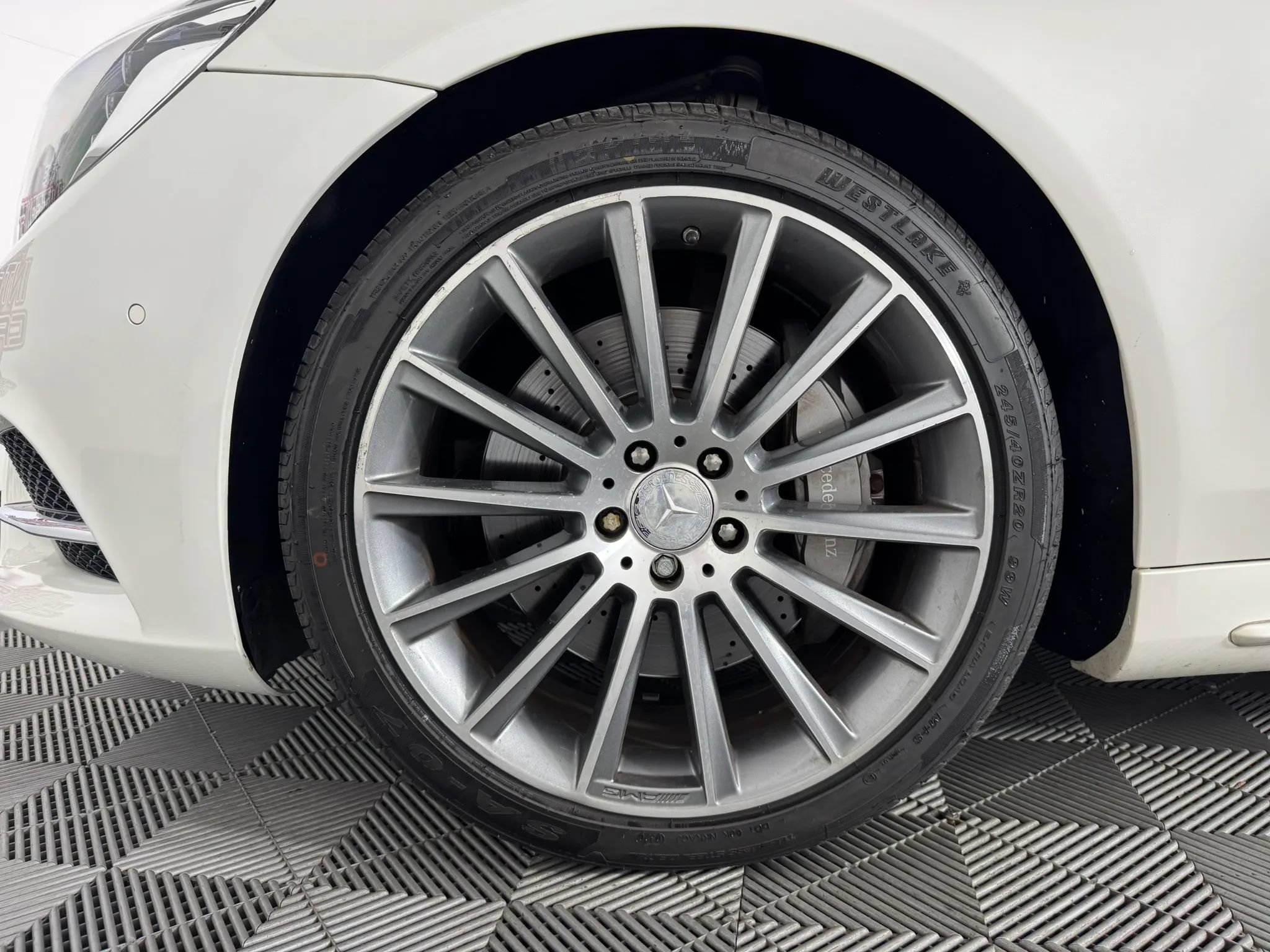 Used 2015 Mercedes-Benz S 550 Sedan image 44