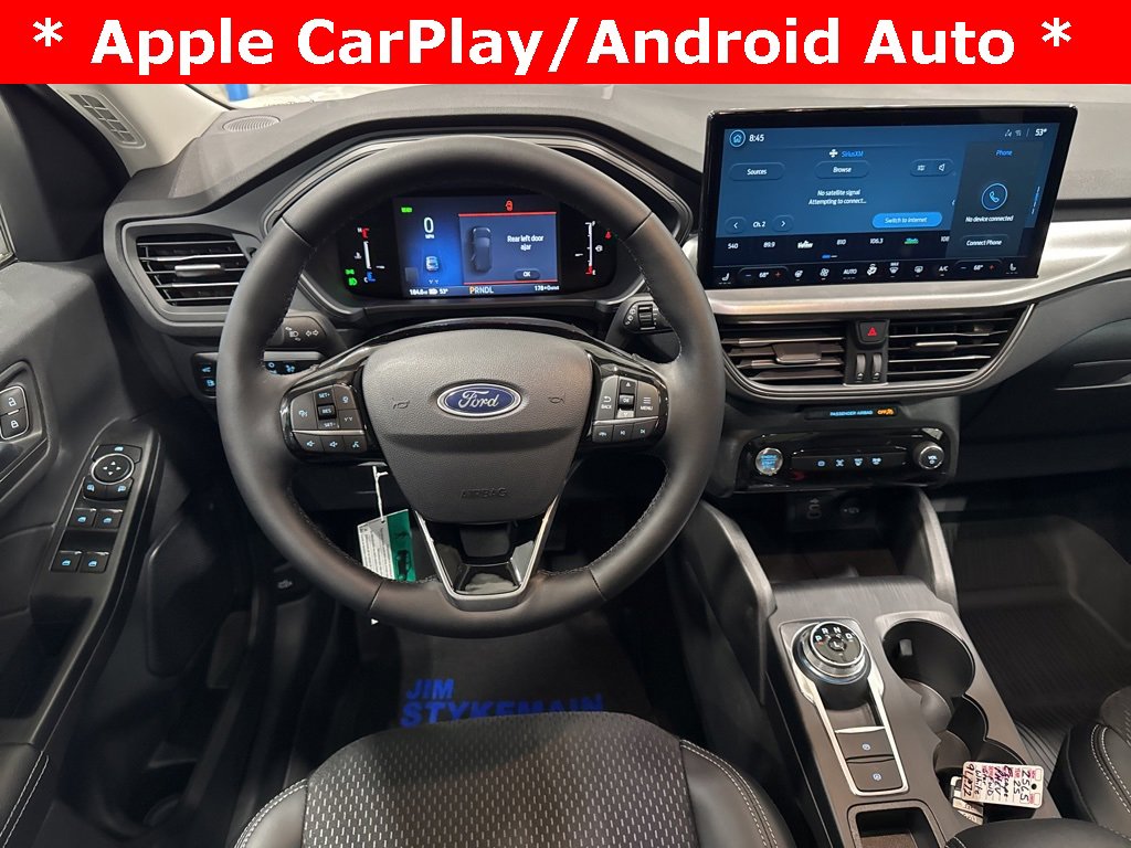 New 2025 Ford Escape SE w/ Class II Trailer Tow Package image 2