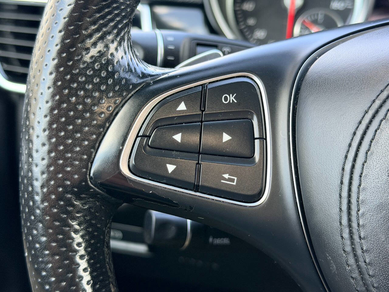 Used 2017 Mercedes-Benz GLS 450 4MATIC image 53