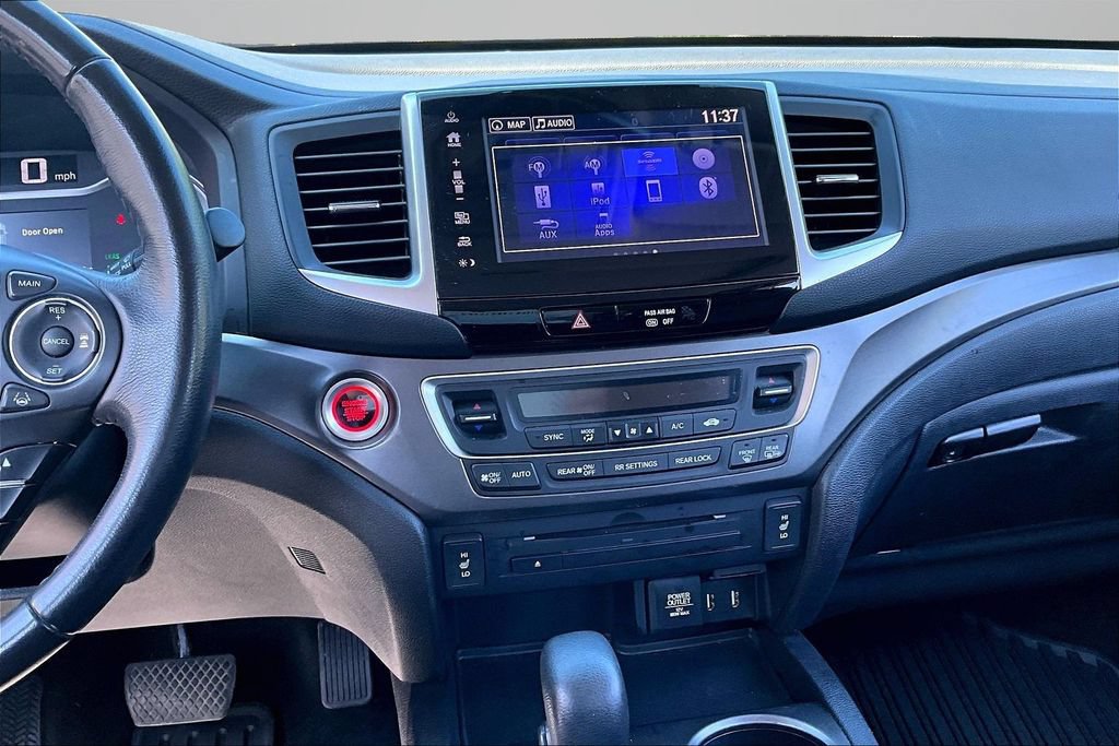 Used 2017 Honda Pilot EX-L image 9