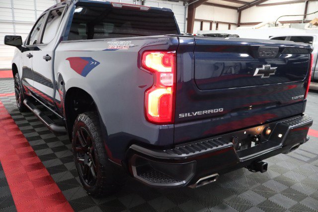 Used 2021 Chevrolet Silverado 1500 Custom Trail Boss AWD/4WD image 27