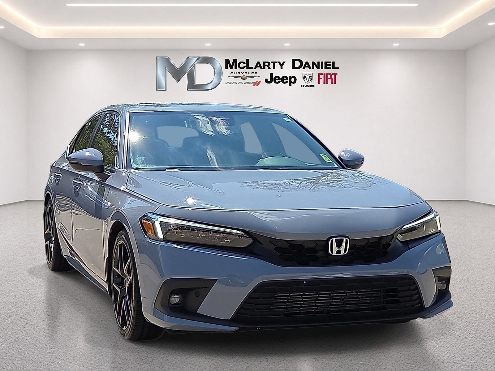 Used 2024 Honda Civic Sport Touring image 1