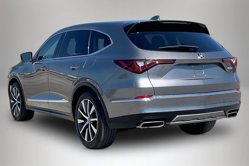 Used 2025 Acura MDX FWD w/ Technology Package image 4