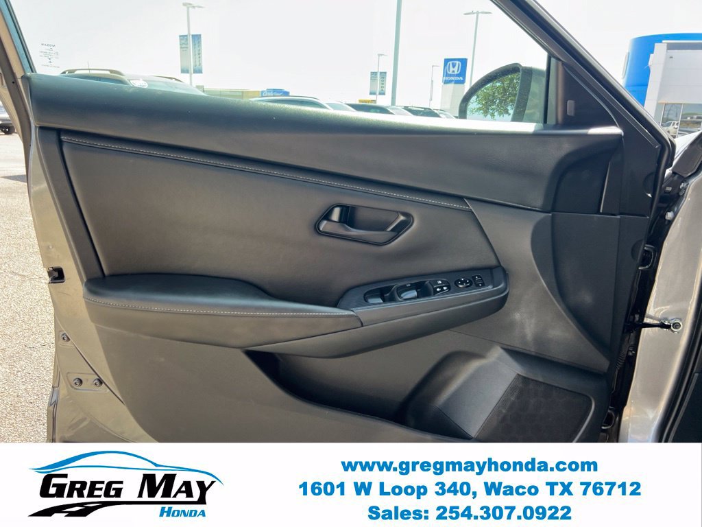 Used 2024 Nissan Sentra S FWD image 19
