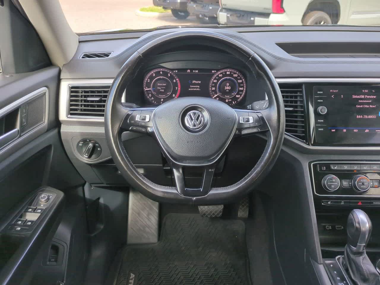 Used 2019 Volkswagen Atlas SEL AWD/4WD image 16