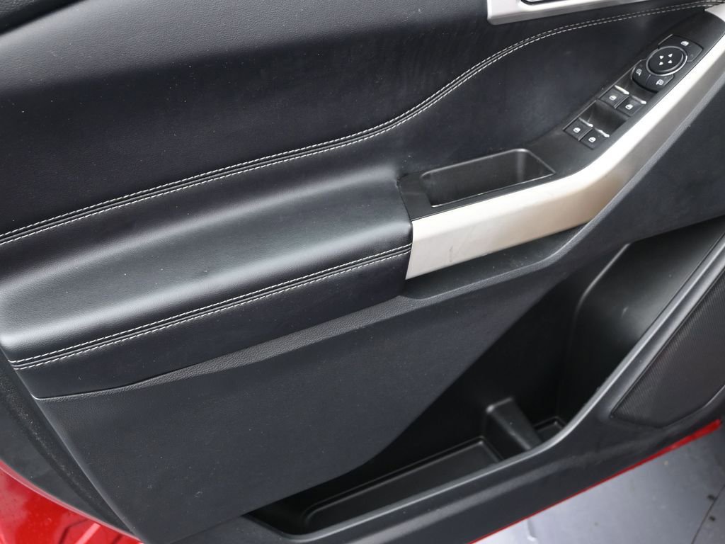 Used 2021 Ford Explorer XLT image 10