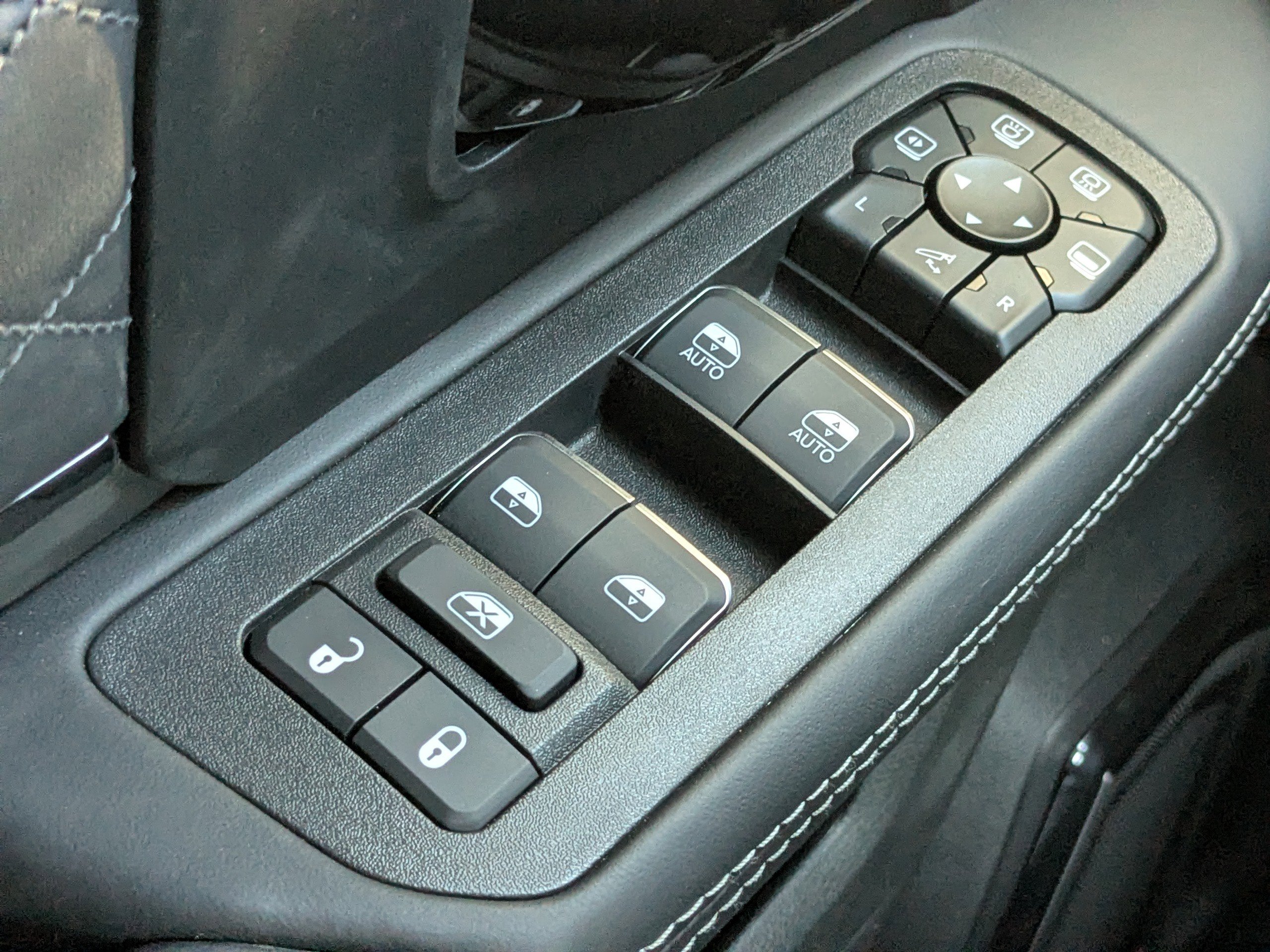 New 2026 RAM 3500 Limited image 24