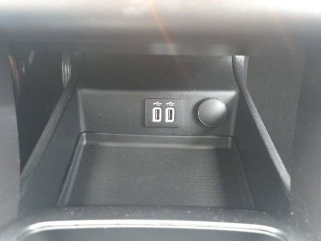 Certified 2020 Ford Fusion SE image 31