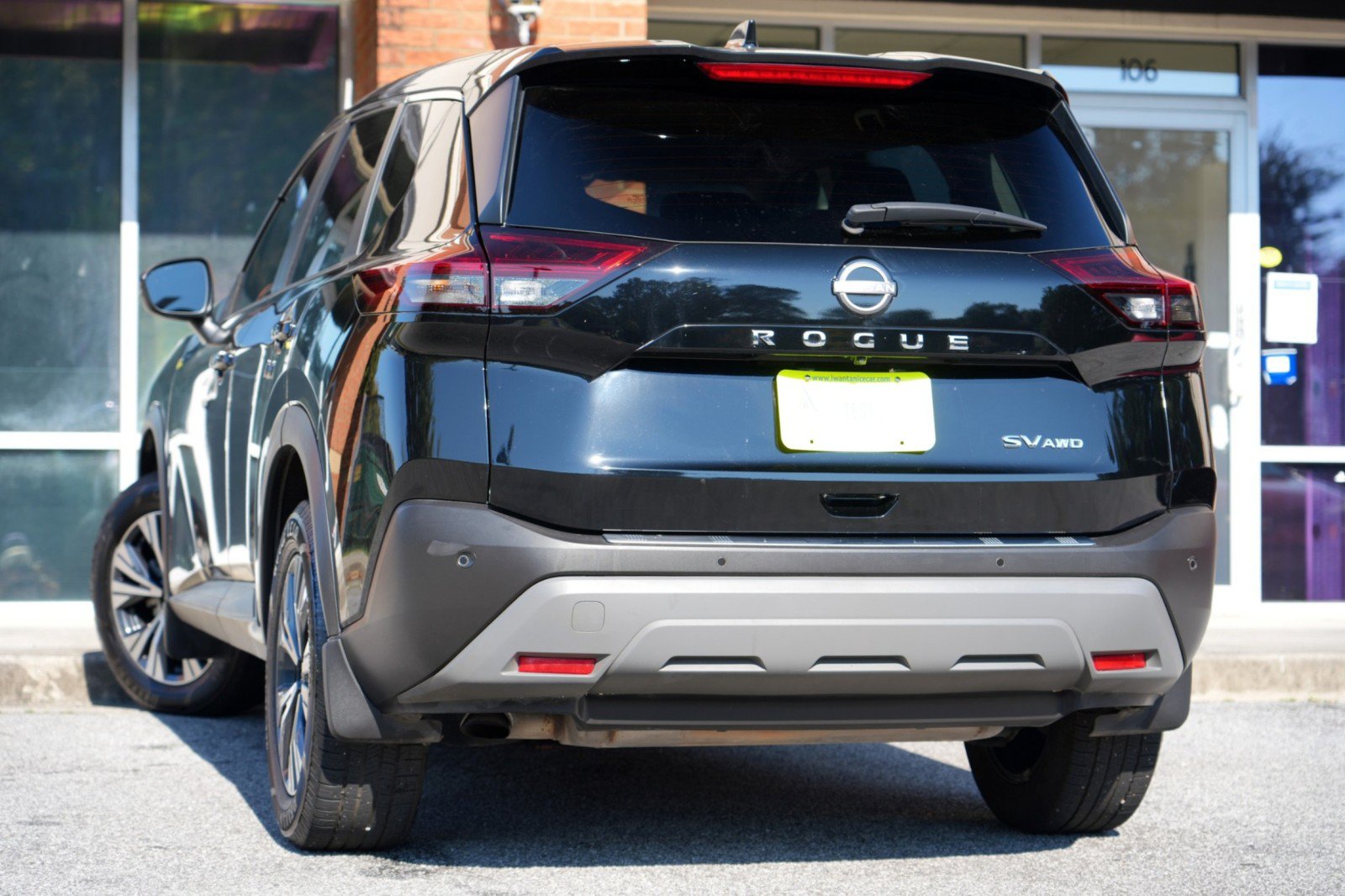 Used 2022 Nissan Rogue SV AWD/4WD image 5