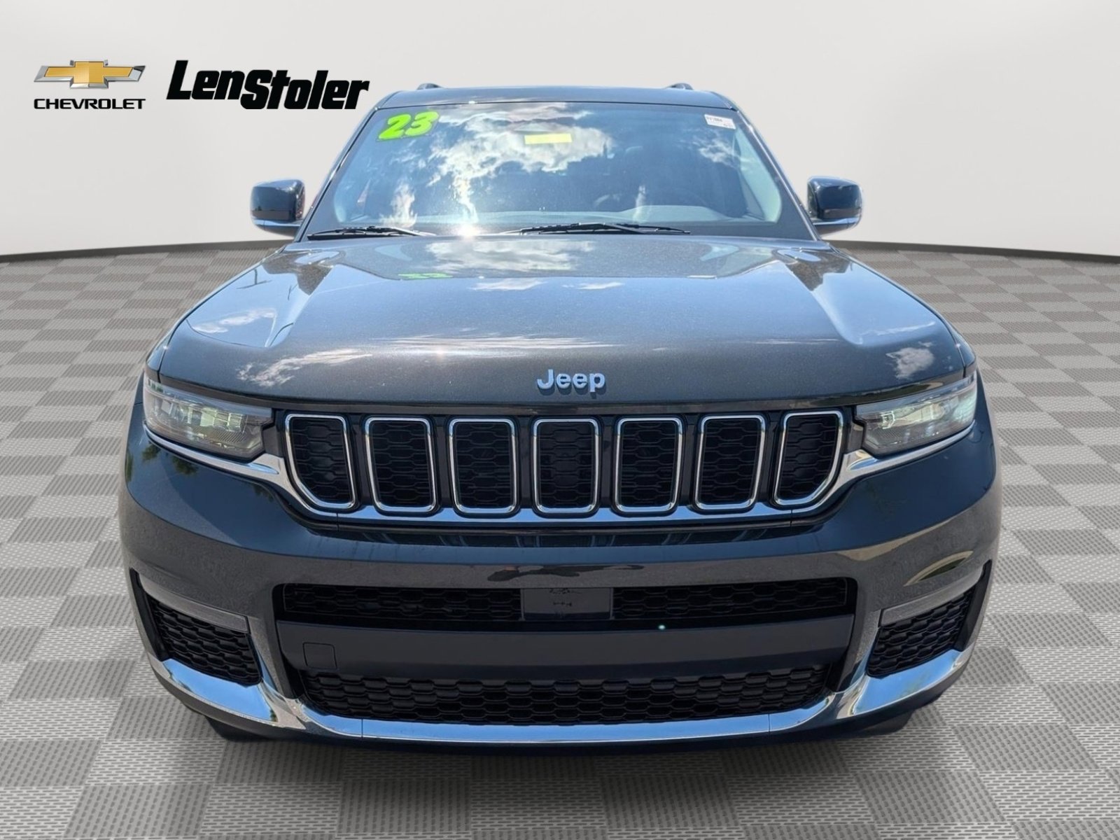 Used 2023 Jeep Grand Cherokee L Limited AWD/4WD image 8