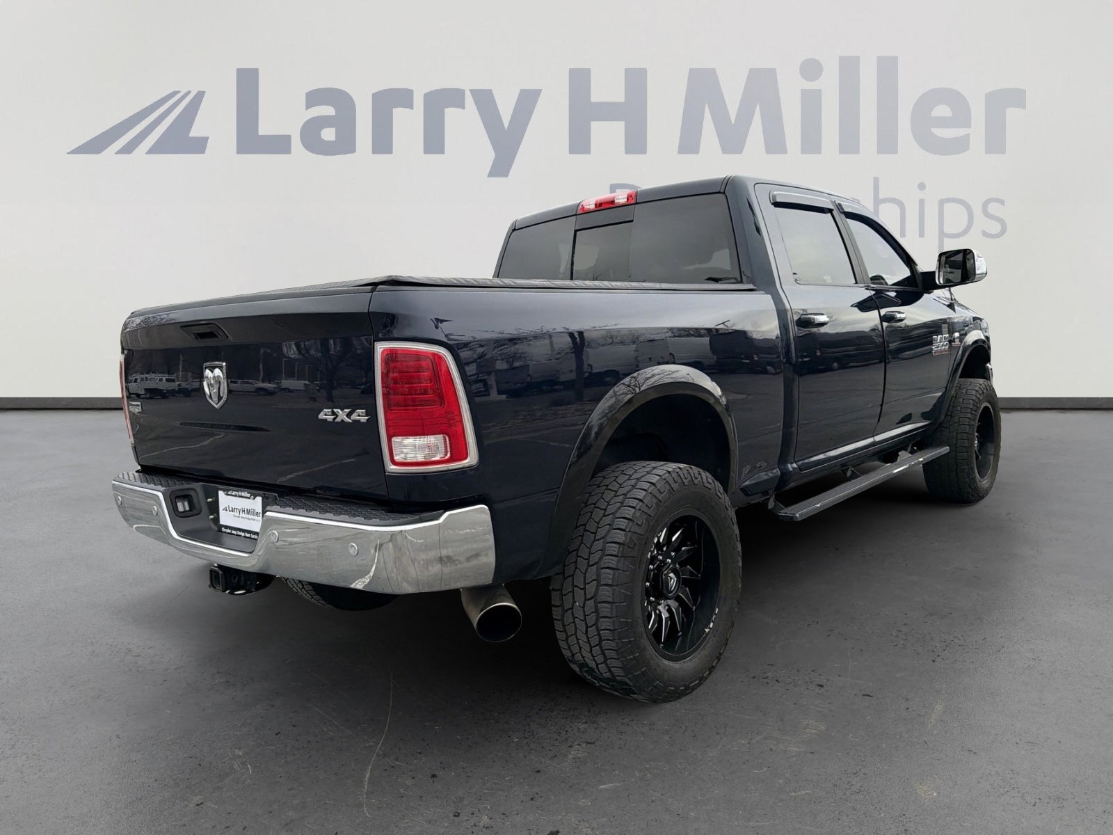 Used 2018 RAM 2500 Laramie image 8
