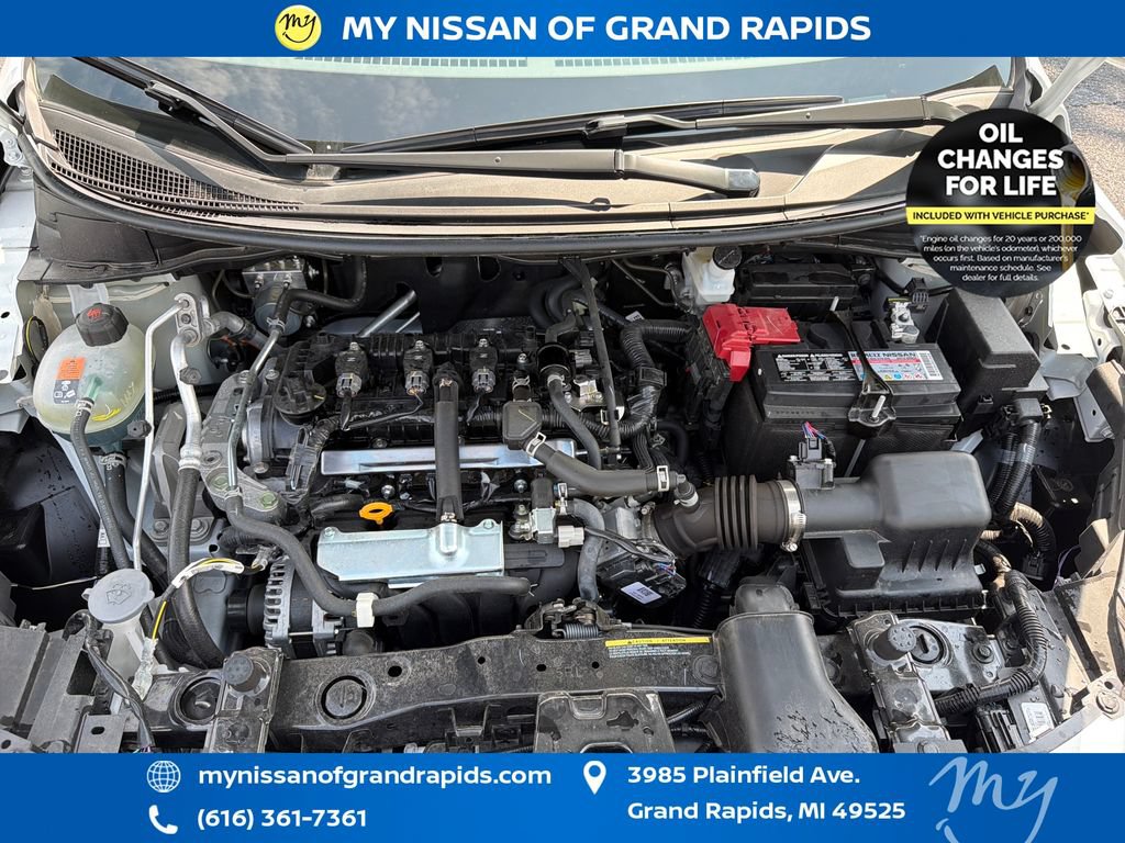 Used 2025 Nissan Versa SV w/ Trunk Package FWD image 29
