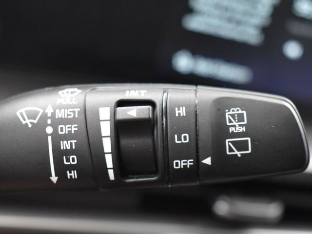 Certified 2025 Kia Telluride S image 30