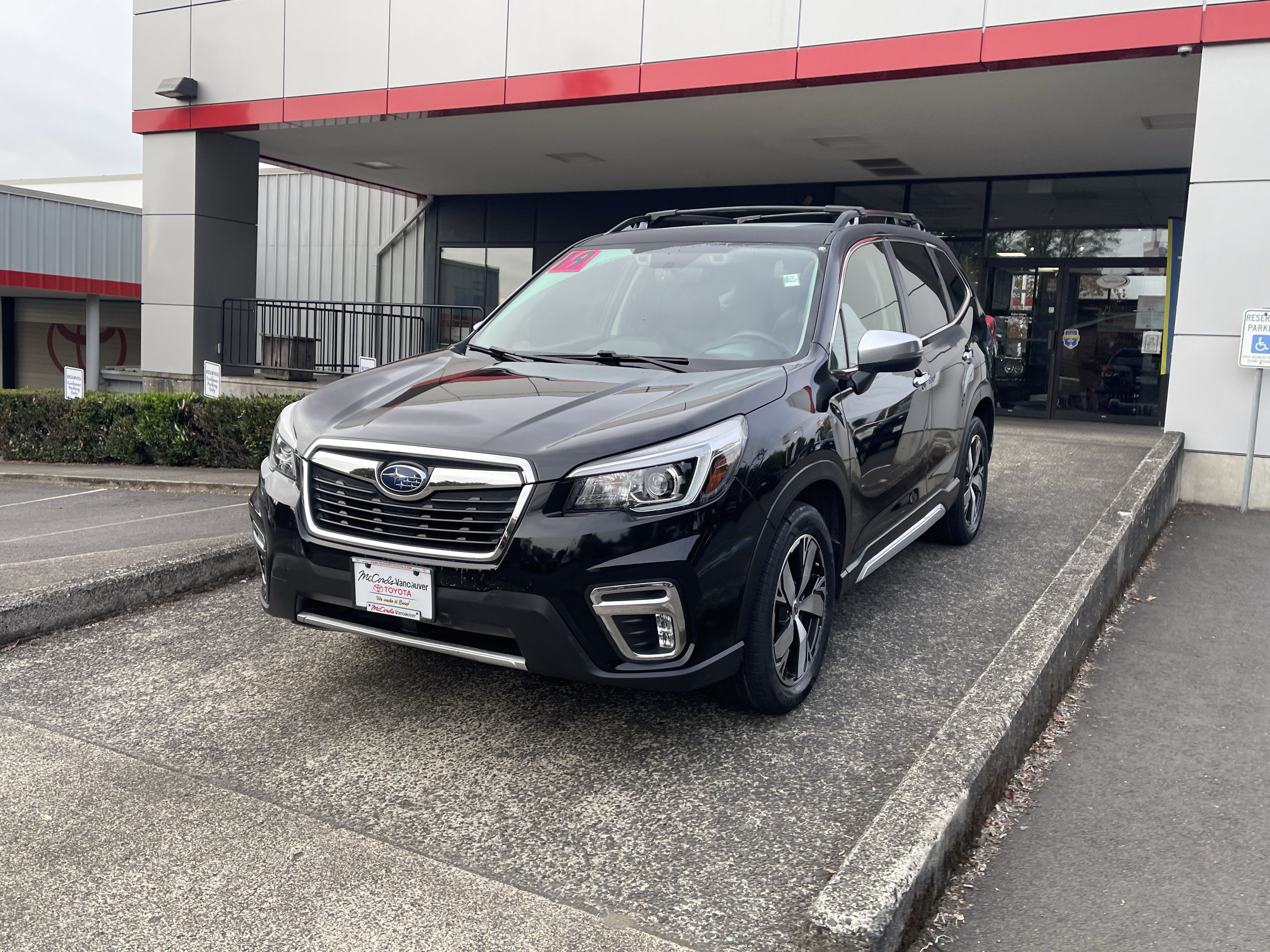 Used 2019 Subaru Forester Touring w/ Popular Package #3 AWD/4WD image 3