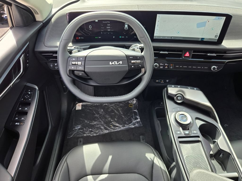 New 2026 Kia EV6 Wind RWD image 7