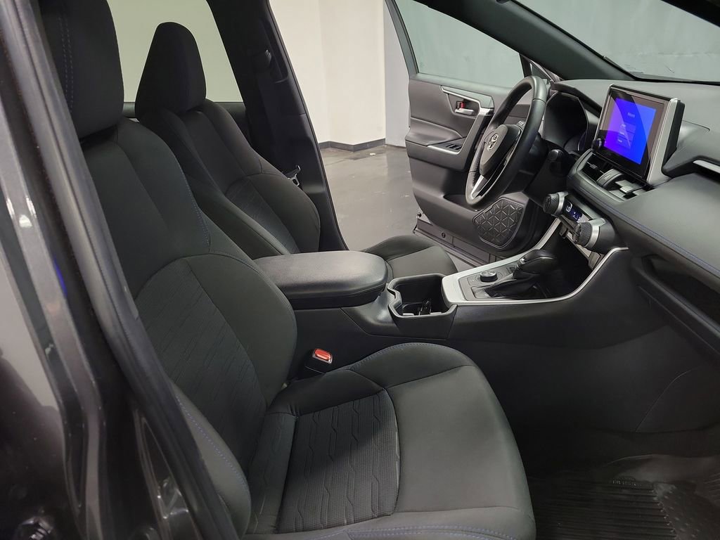 Used 2023 Toyota RAV4 SE AWD/4WD image 22