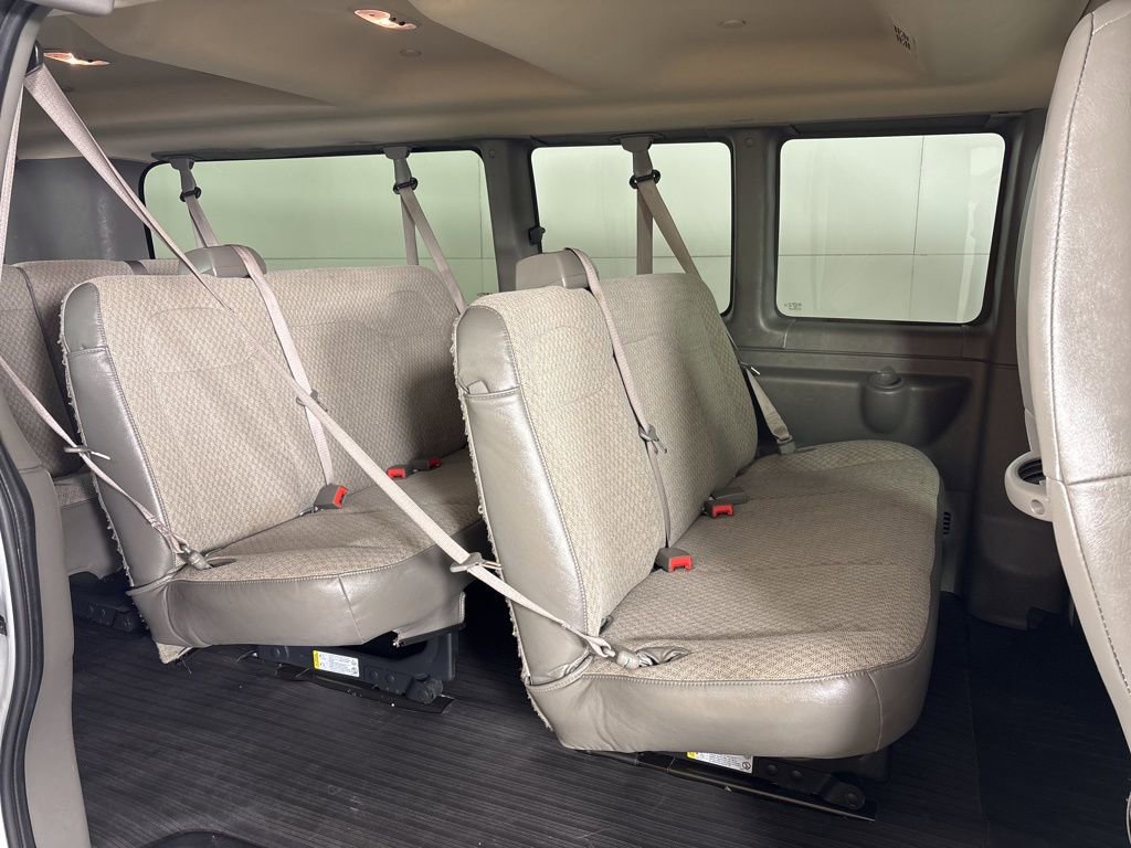 Used 2023 Chevrolet Express 3500 LS image 19