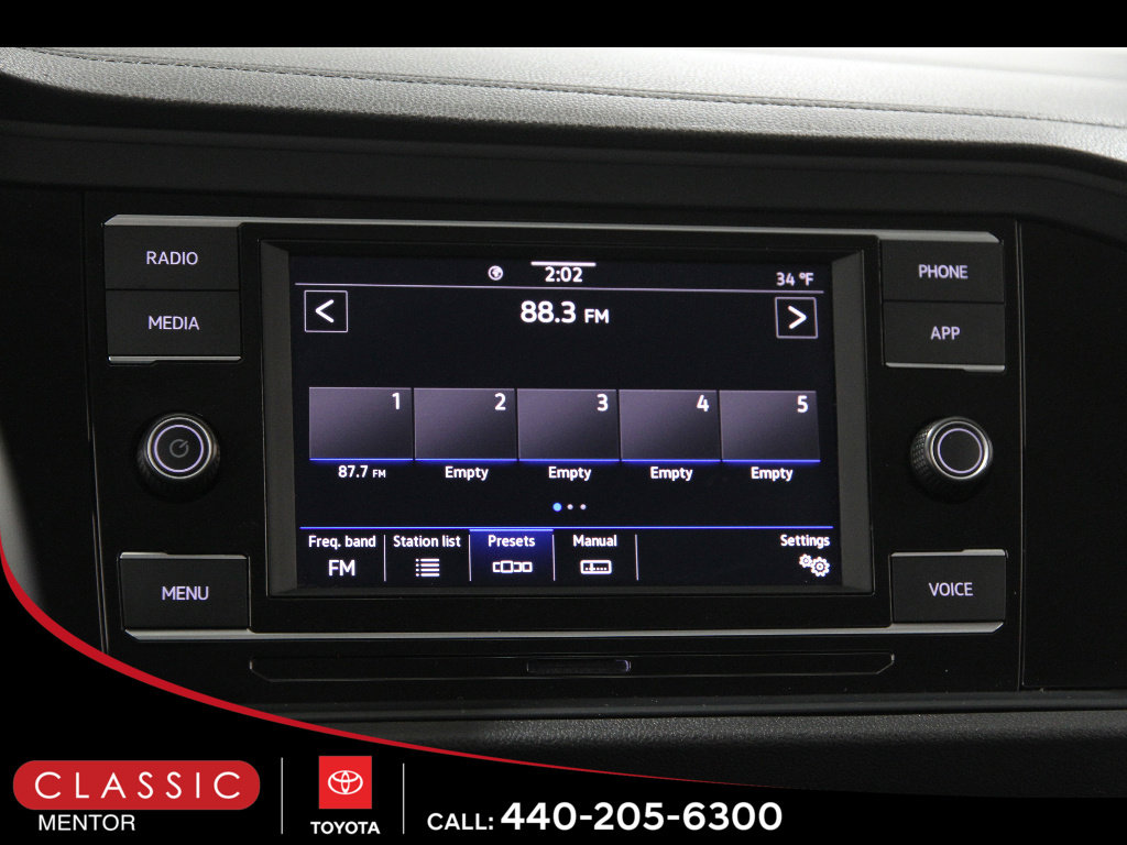 Used 2024 Volkswagen Jetta S image 10