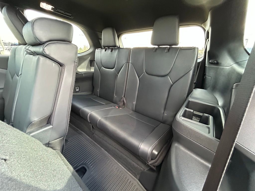 Used 2025 Lexus TX 350 AWD w/ Accessory Package (A2) image 28