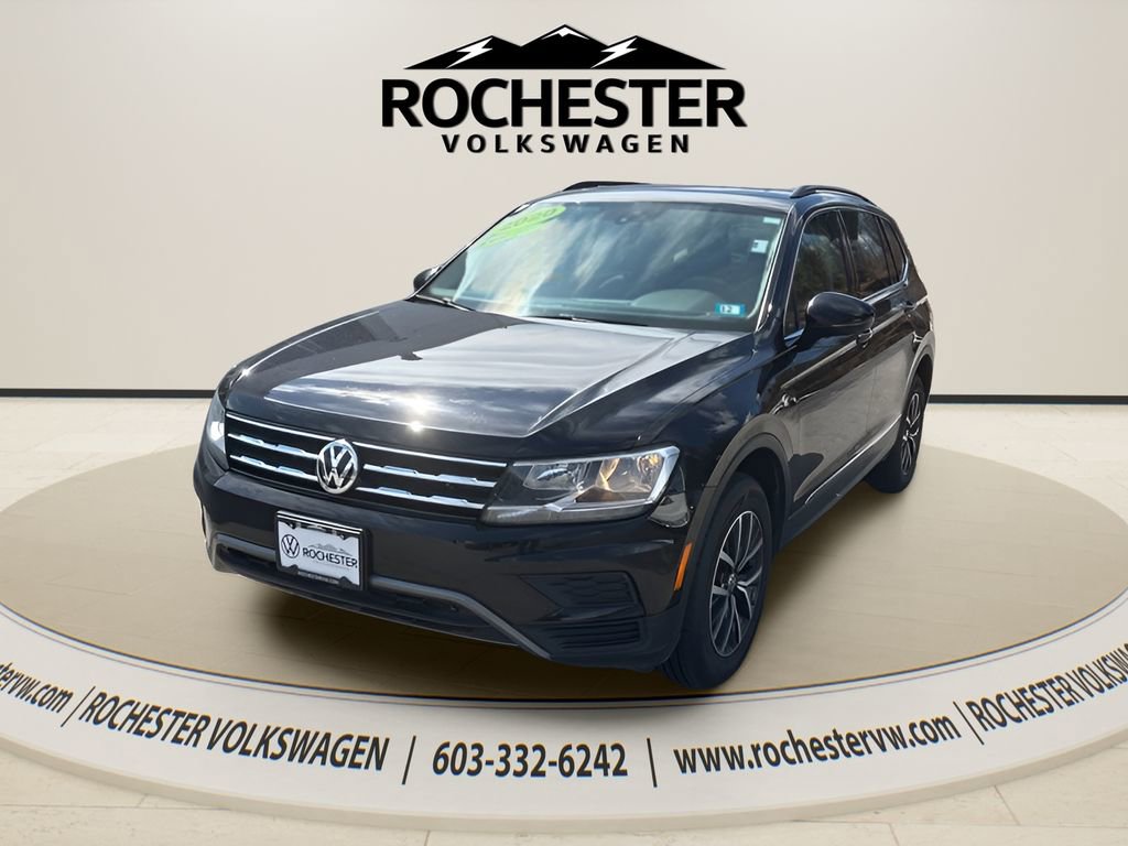Used 2020 Volkswagen Tiguan SE w/ Panoramic Sunroof Package