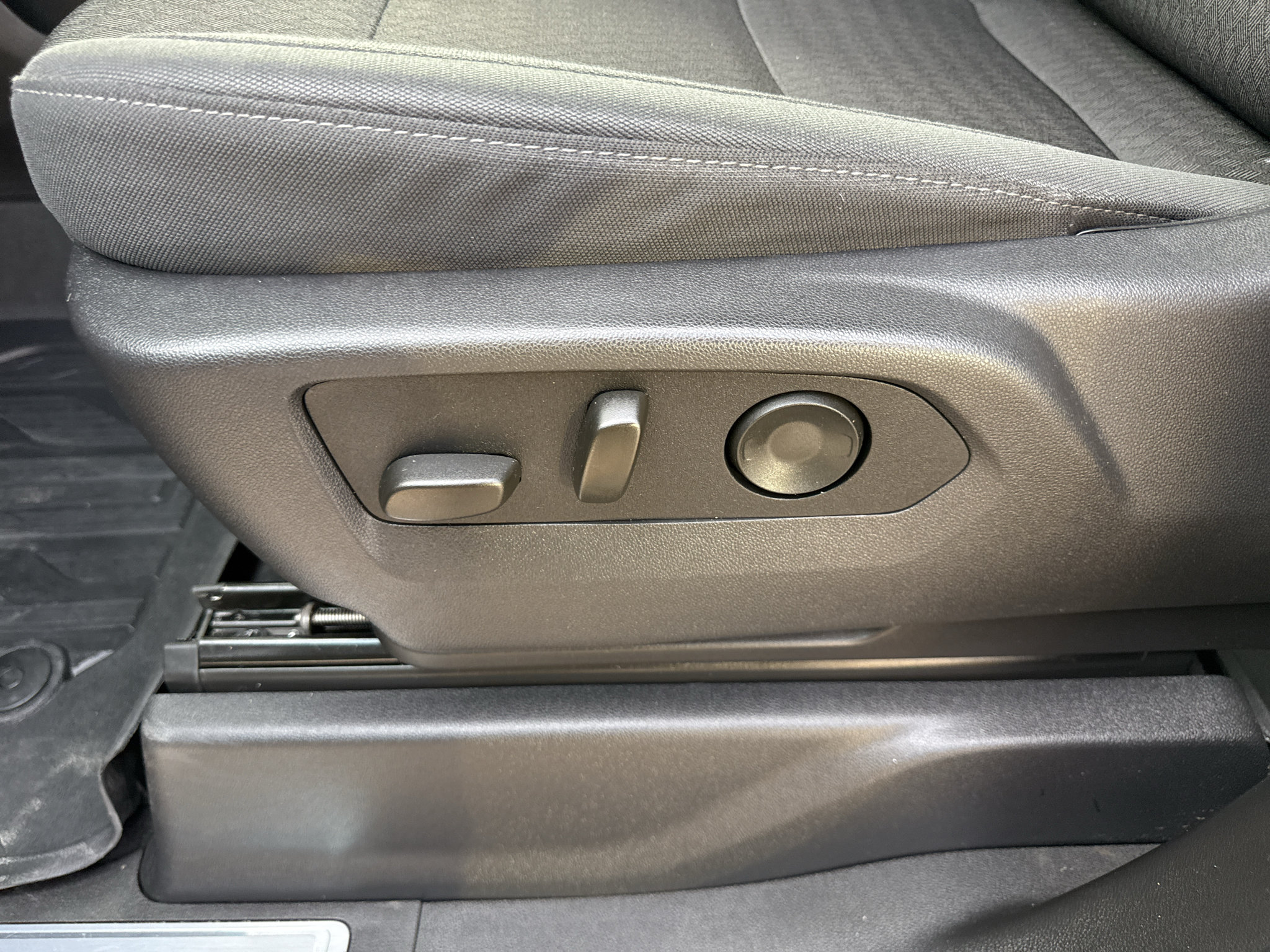 Used 2026 GMC Sierra 1500 Elevation AWD/4WD image 11