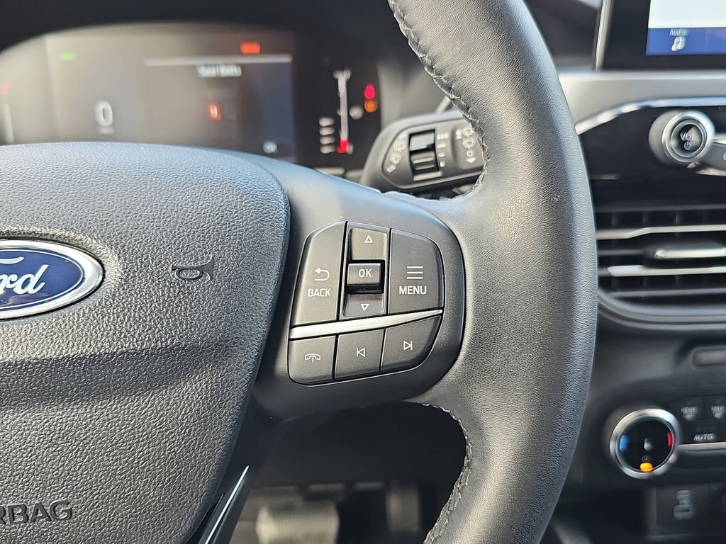 Used 2023 Ford Escape Active image 18