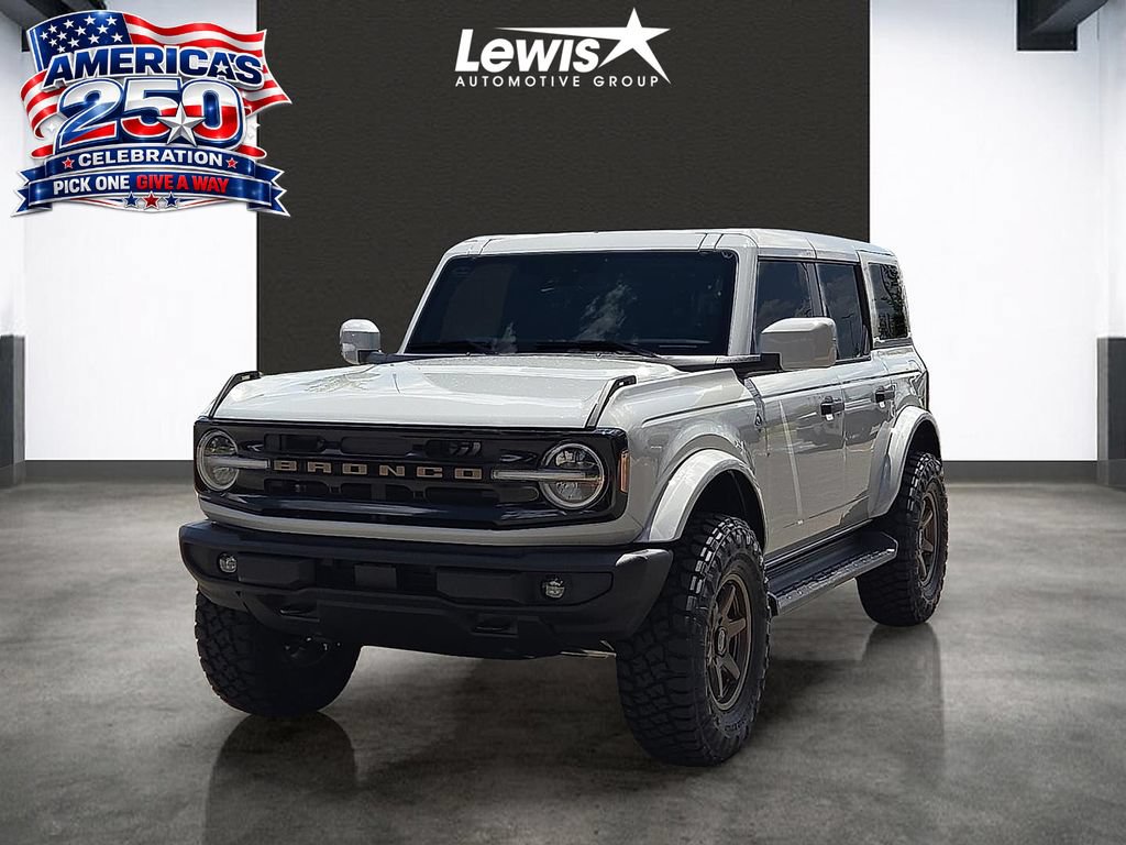 New 2026 Ford Bronco Outer Banks