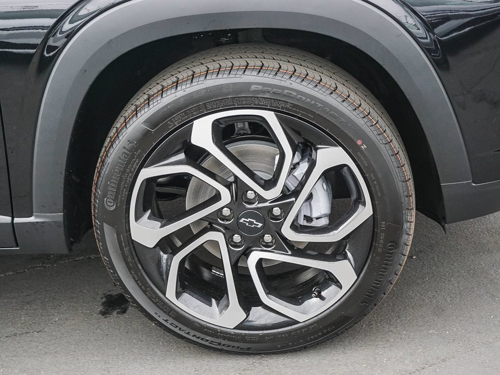 New 2026 Chevrolet Trax RS w/ Driver Confidence Package FWD image 9