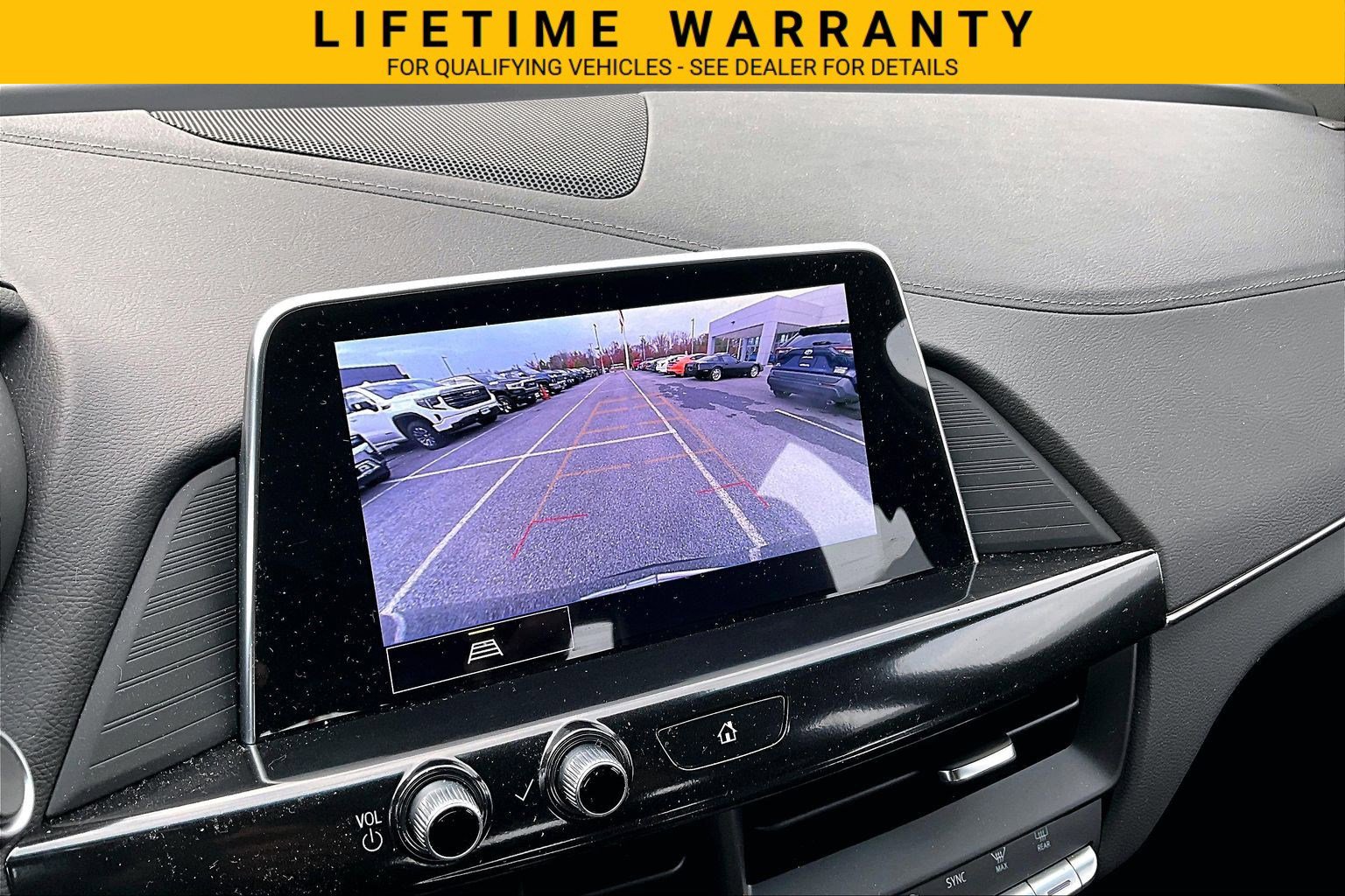 Used 2025 Cadillac CT4 Premium Luxury RWD image 27