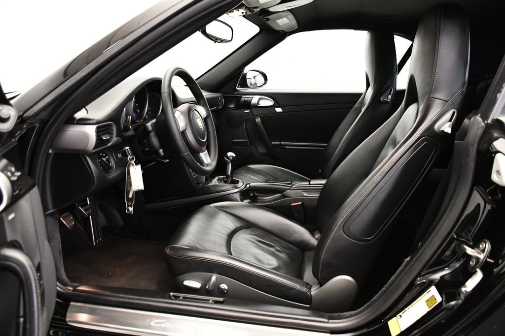 Used 2008 Porsche 911 Carrera 4 image 33