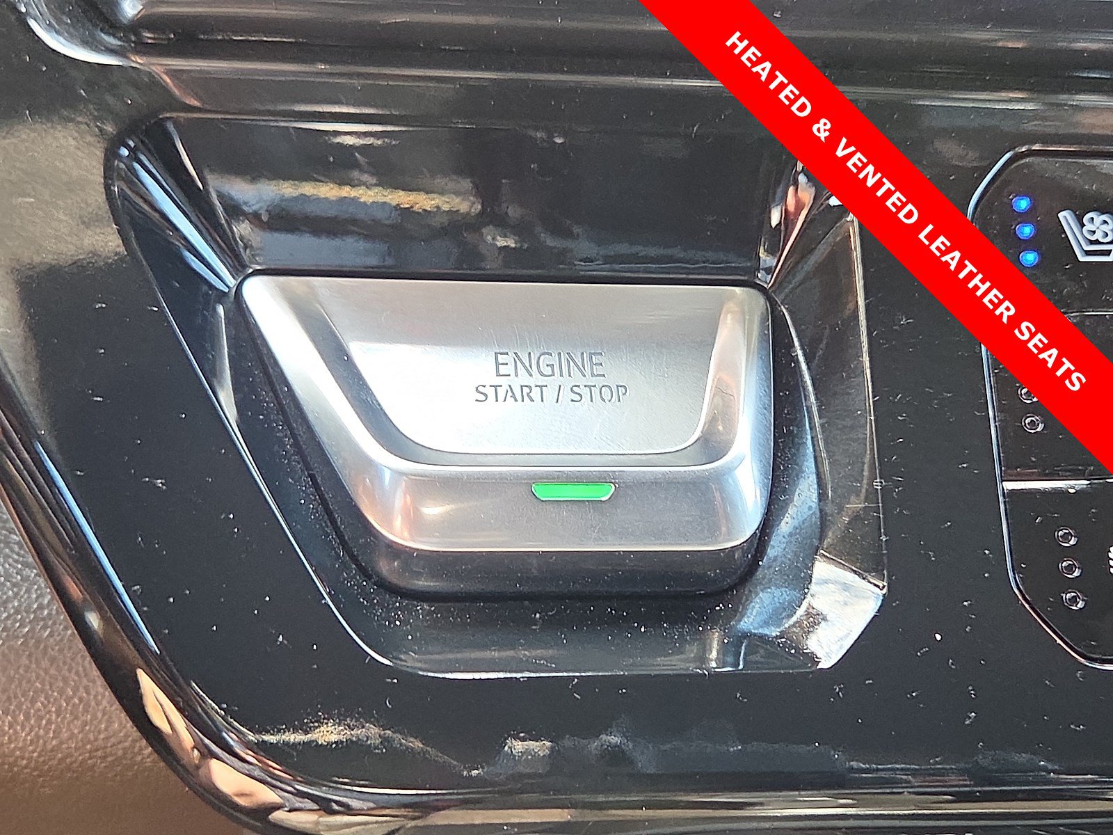 Used 2024 GMC Sierra 1500 Denali w/ Denali Reserve Package AWD/4WD image 20